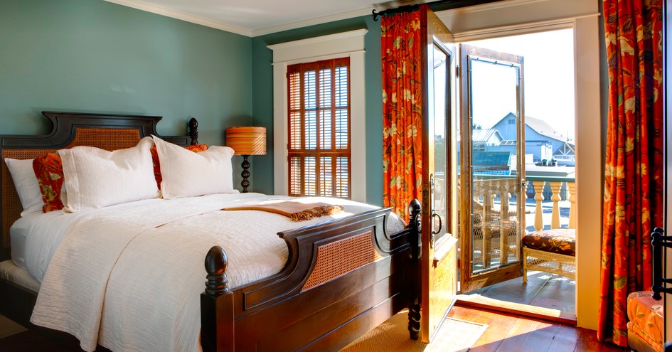 Cass House Inn and Restaurant