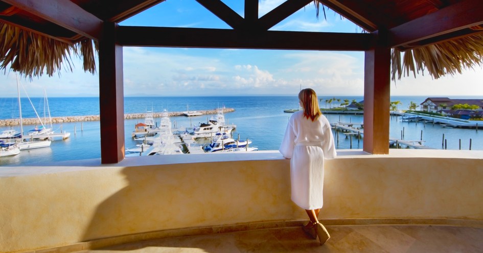 The Bannister Hotel & Yacht Club