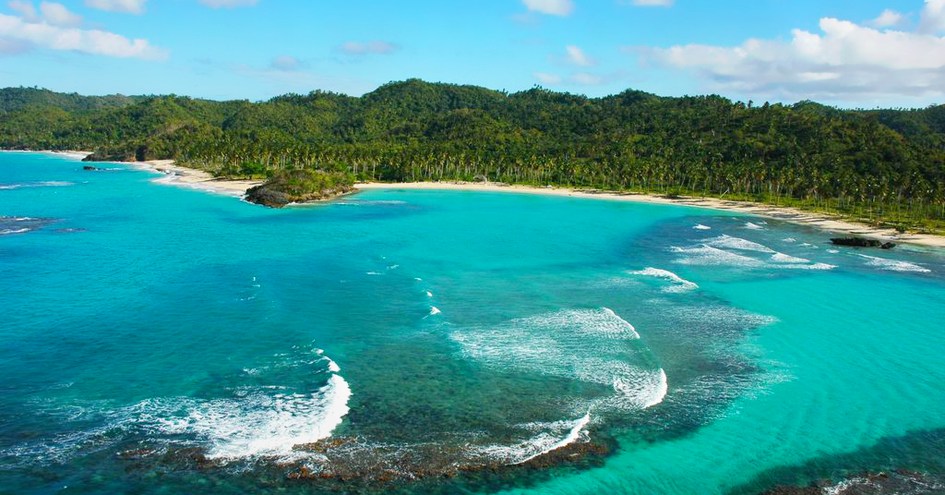 The Bannister Hotel & Yacht Club