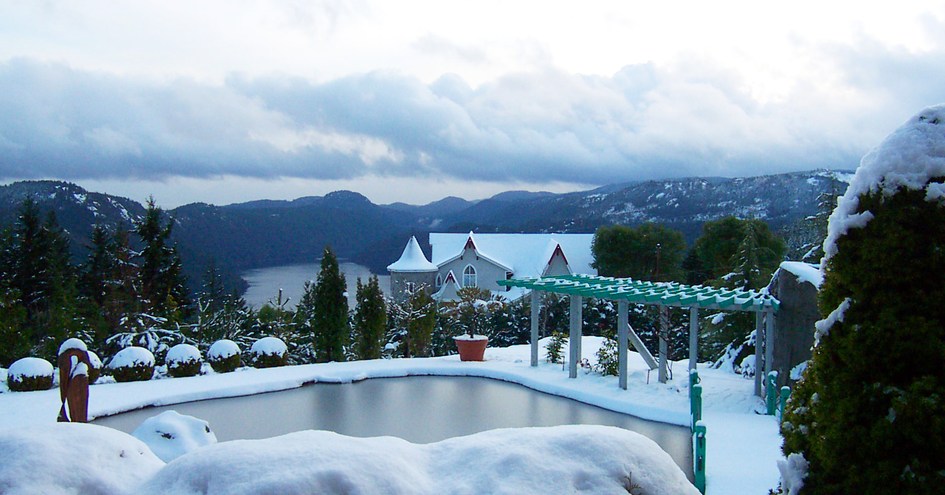 Prancing Horse Retreat in Vancouver Island, Canada - Inn Deals