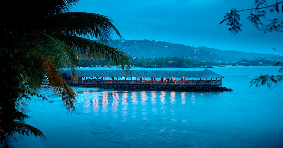 St. James's Club & Villas