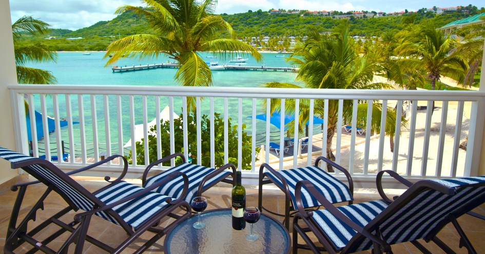 St. James's Club & Villas