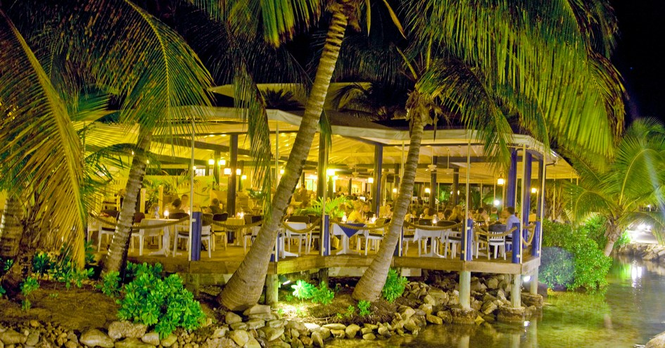 St. James's Club & Villas