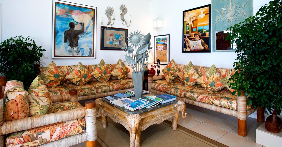 Seaside Cottage at Round Hill