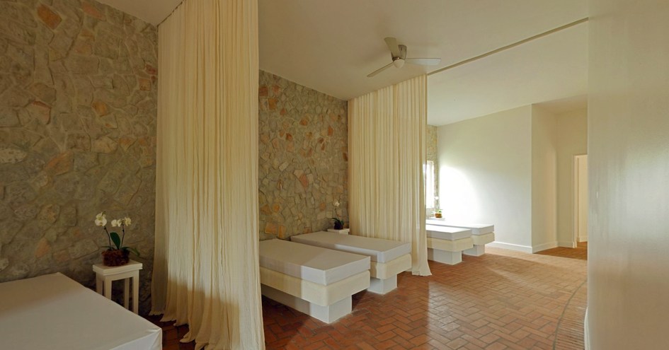 Asclepios Wellness & Healing Retreat