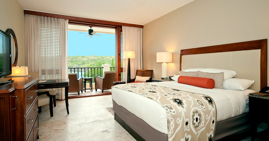 Santa Barbara Beach & Golf Resort