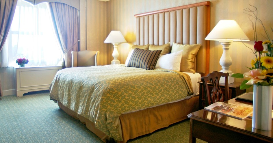 Providence Biltmore, Curio Collection by Hilton