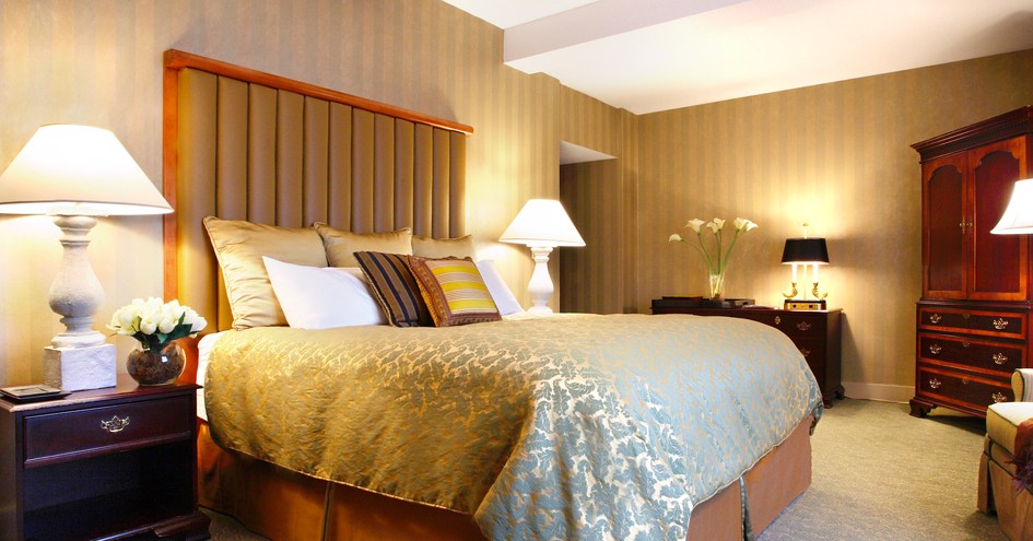 Providence Biltmore, Curio Collection by Hilton