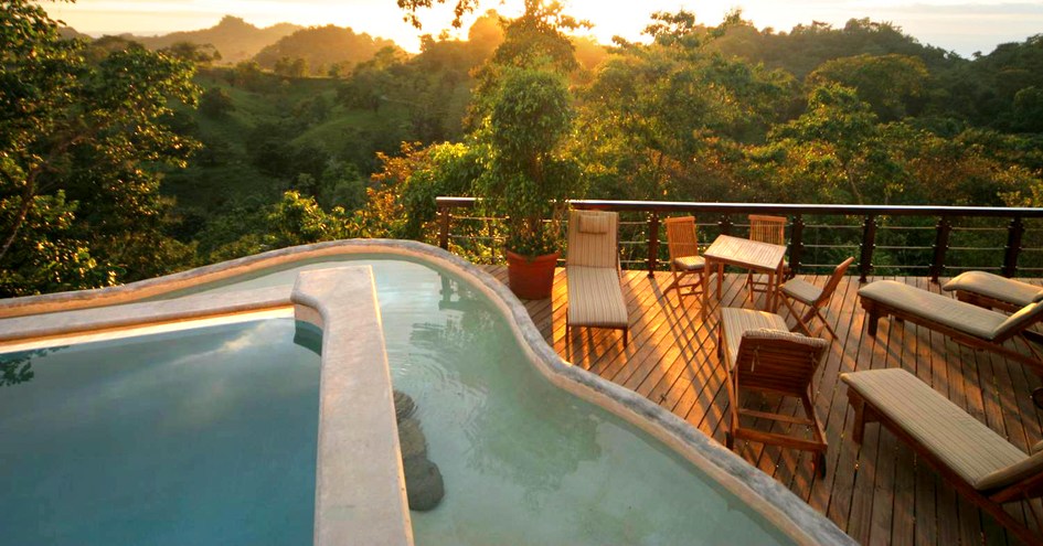 Gaia Hotel & Reserve