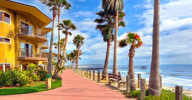 Pacific Terrace Hotel