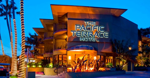 Pacific Terrace Hotel