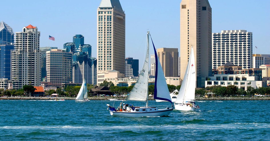 Pacific Terrace Hotel