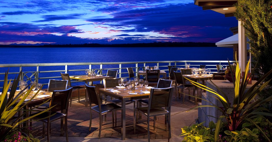 Woodmark Hotel, Yacht Club & Spa