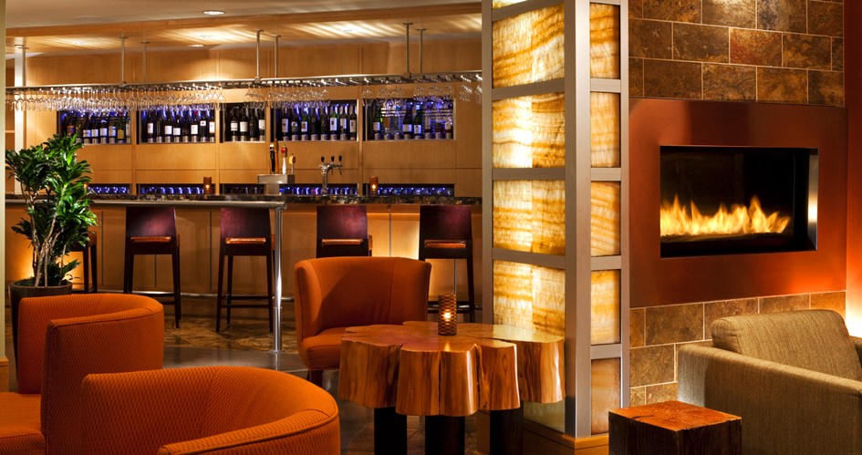 Woodmark Hotel, Yacht Club & Spa