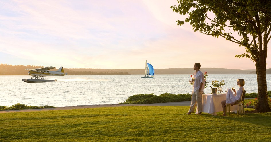 Woodmark Hotel, Yacht Club & Spa