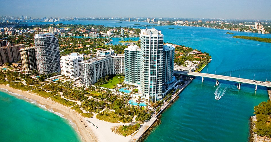 Bal Harbour Explore The Northern Tip Of Miami Beach Where Luxury Meets