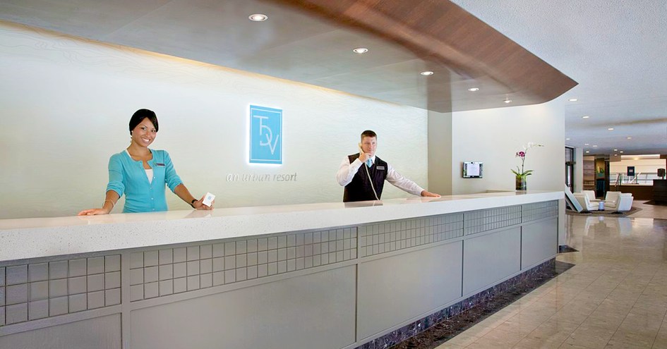 Toronto Don Valley Hotel & Suites