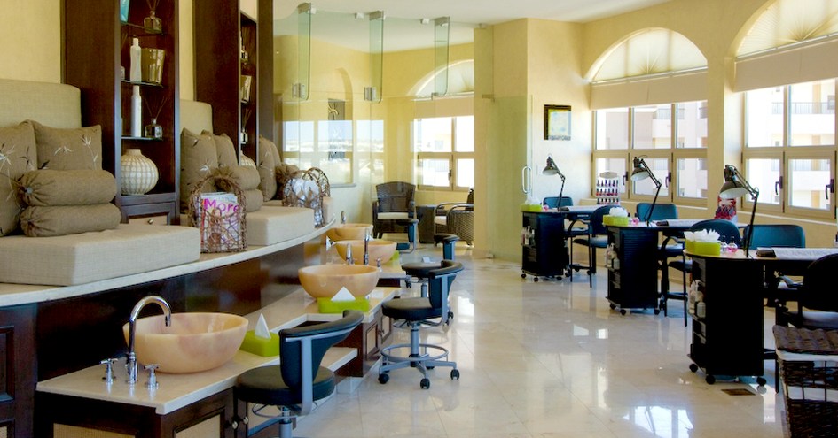 Villa del Arco Beach Resort & Spa