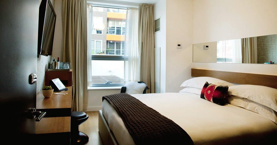 McCarren Hotel & Pool