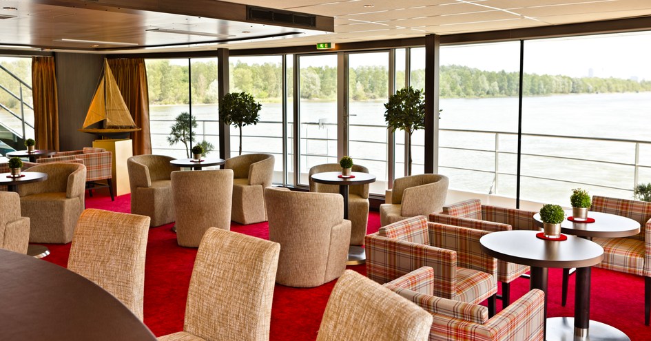 Amadeus Cruises