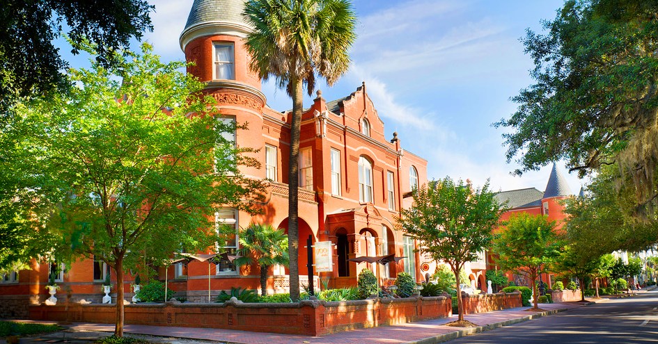 Mansion on Forsyth Park