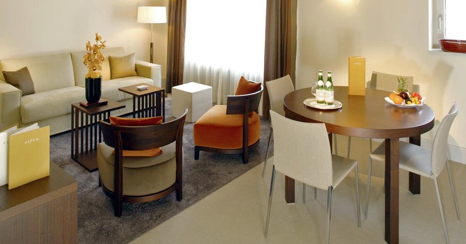 Alden Suite Hotel Splügenschloss Zurich