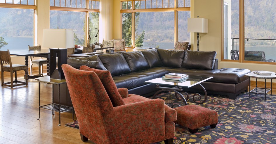 Columbia Cliff Villas