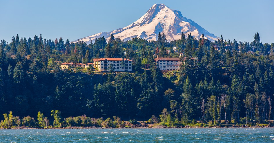 Columbia Cliff Villas