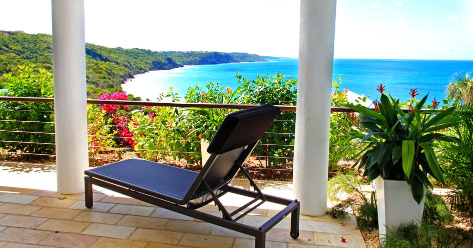 CeBlue Villas & Beach Resort