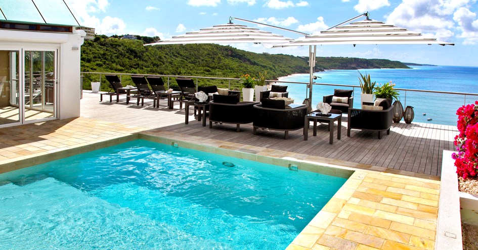 CeBlue Villas & Beach Resort