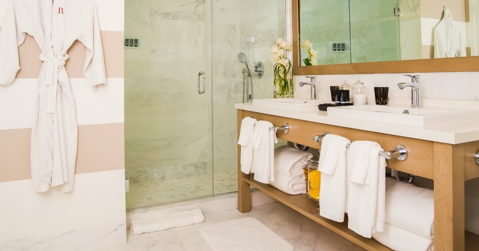 Uma House by Yurbban