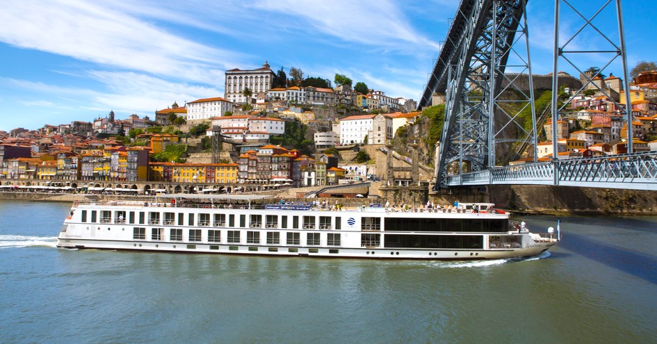 Uniworld Boutique River Cruise Collection, Queen Isabel