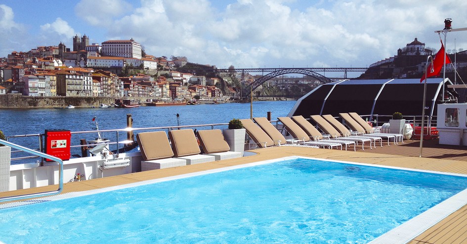 Uniworld Boutique River Cruise Collection, Queen Isabel