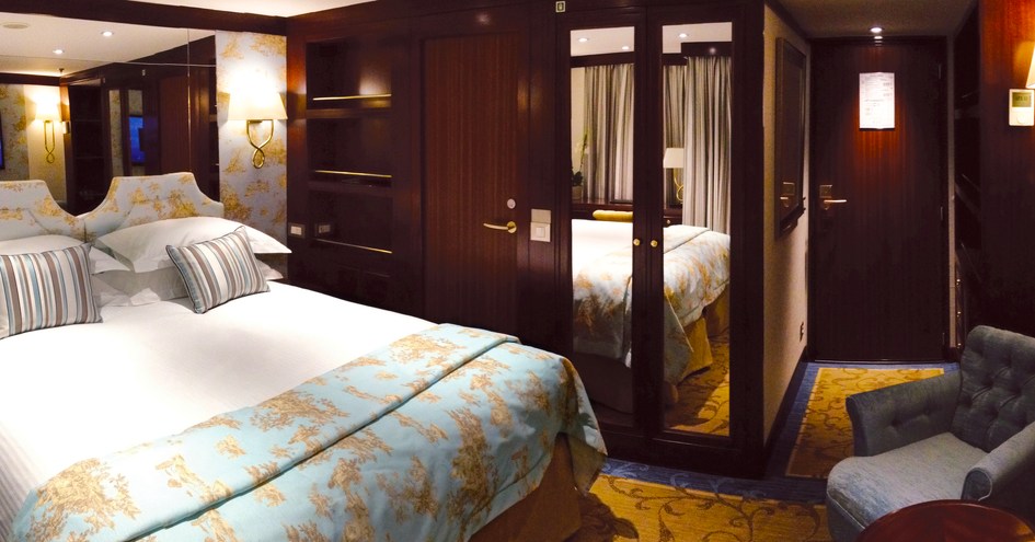 Uniworld Boutique River Cruise Collection, Queen Isabel