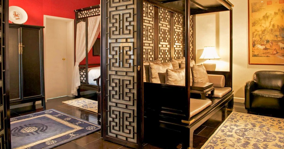 Lv Garden Huanghuali Art Gallery