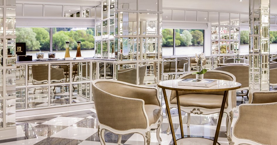 Uniworld Boutique River Cruise Collection, River Empress