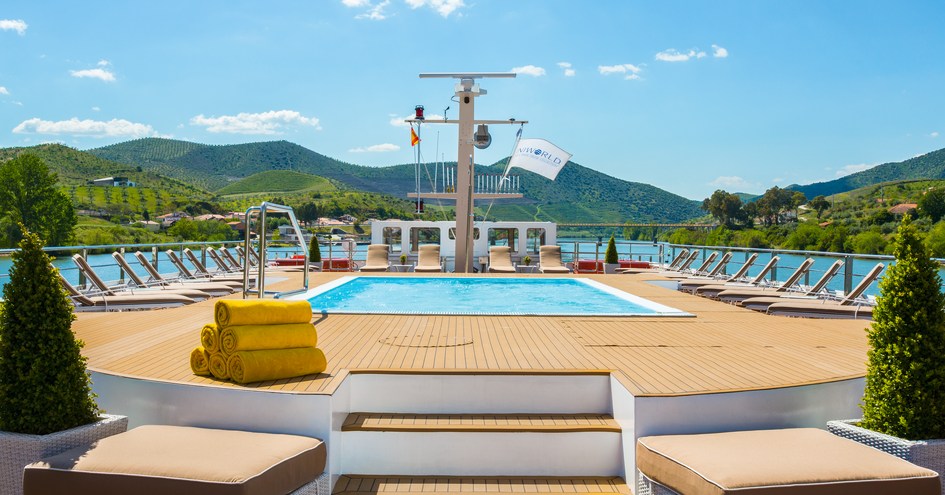 Uniworld Boutique River Cruise Collection, Queen Isabel