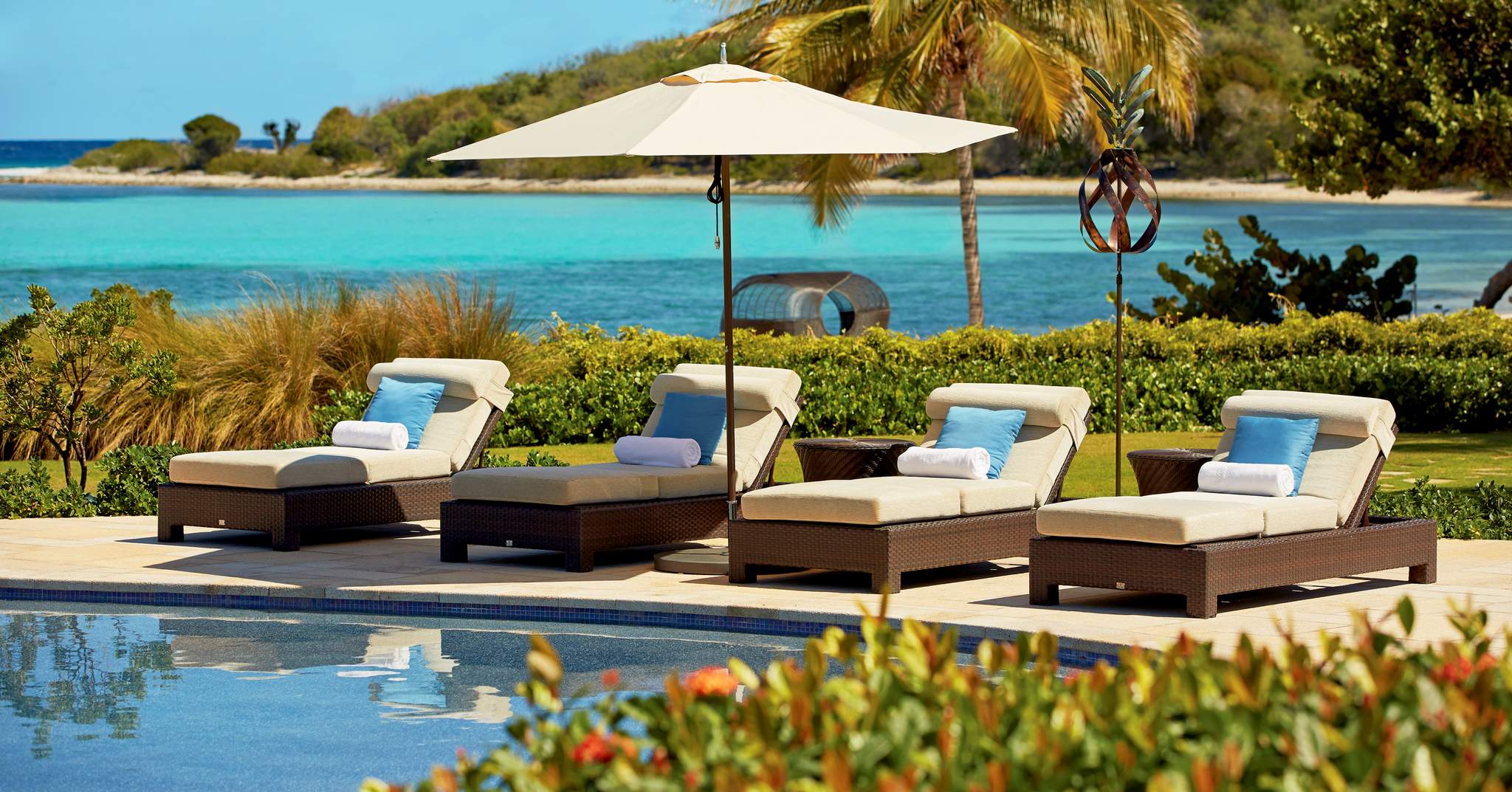 Oil Nut Bay, Cliff Penthouse Suite