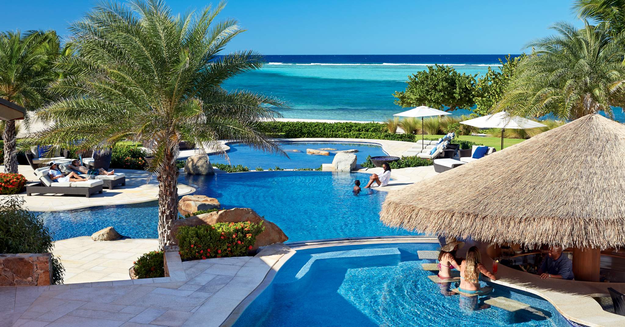 Oil Nut Bay, Cliff Penthouse Suite