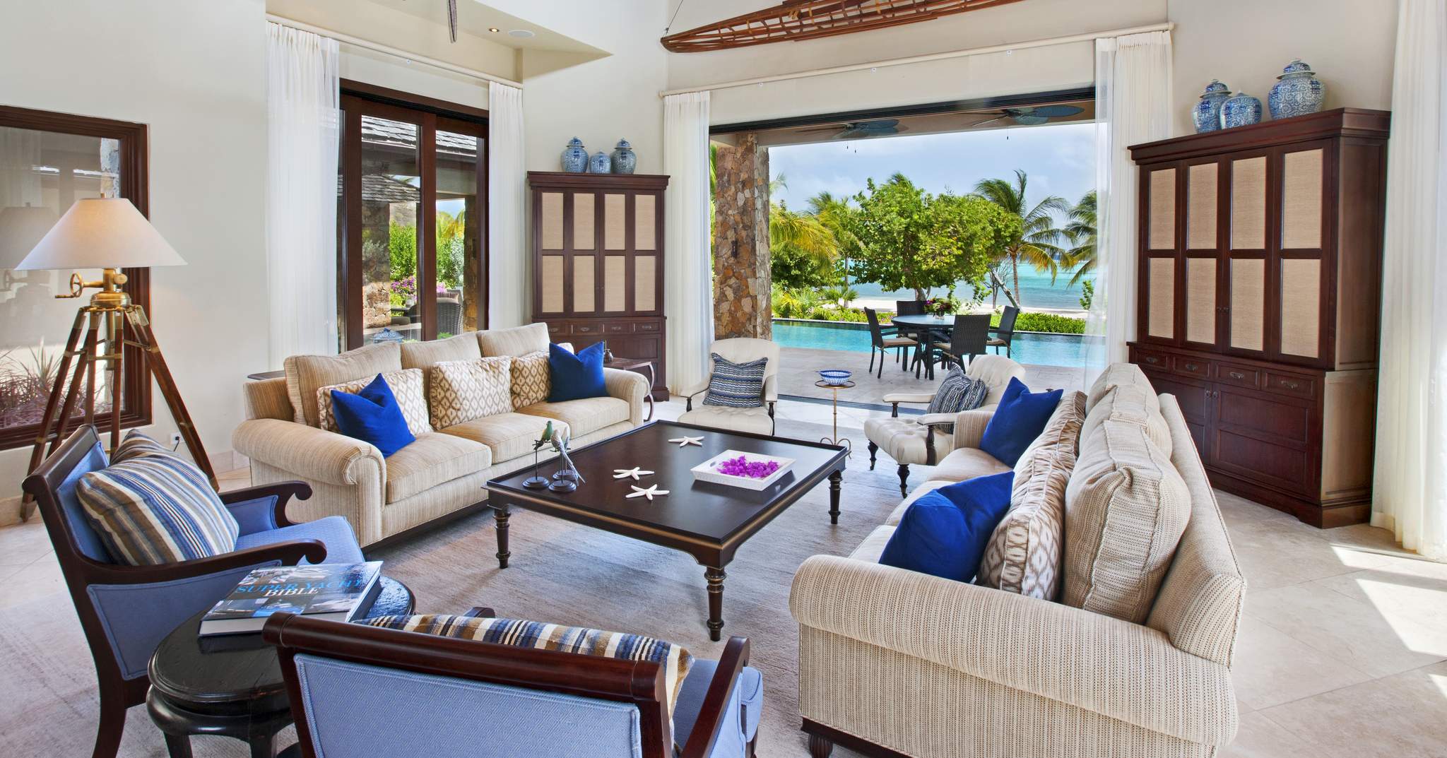 Oil Nut Bay, Cliff Penthouse Suite