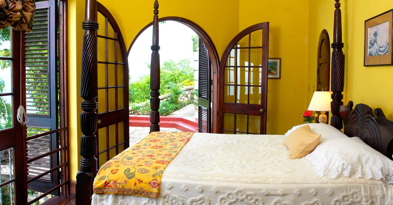 Bluefields Bay Villas