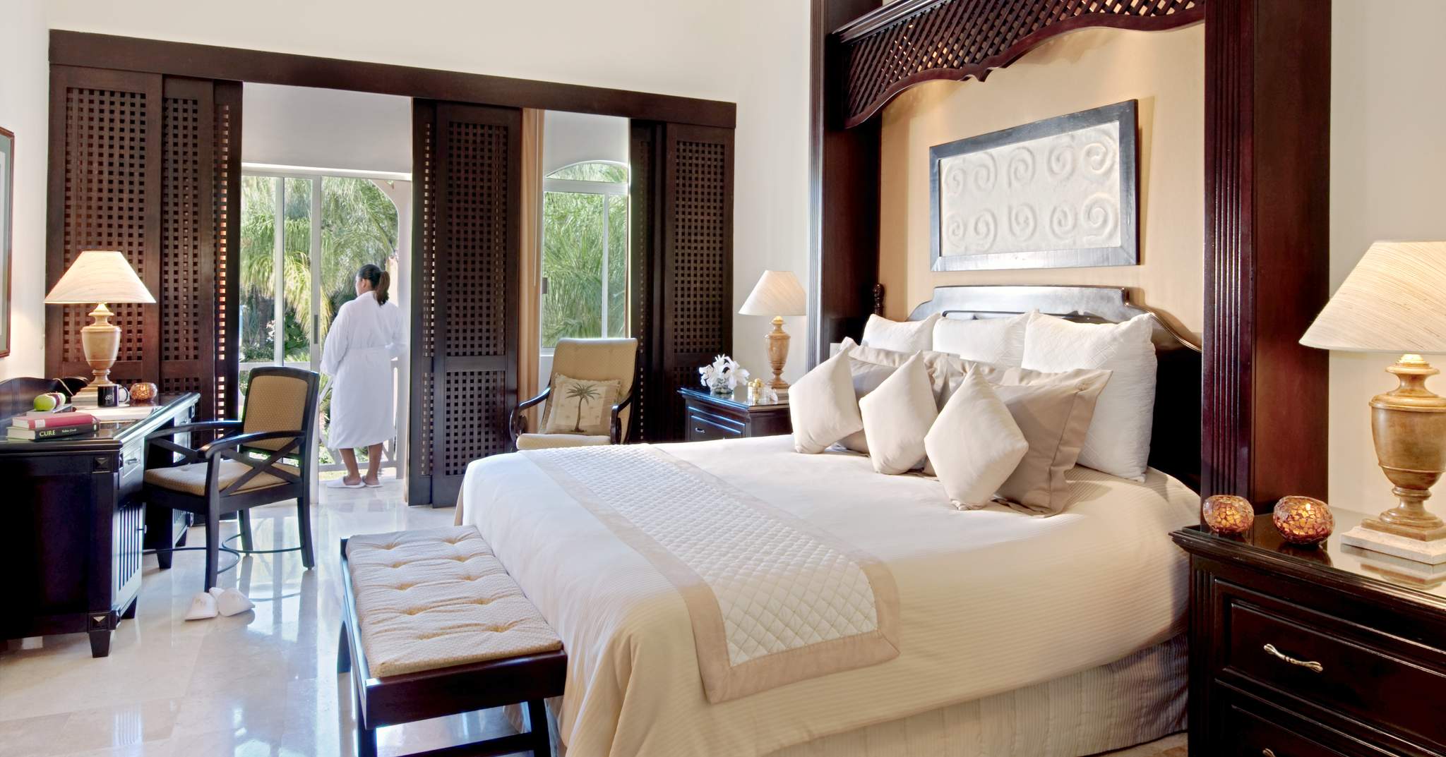 Royal Hideaway Playacar