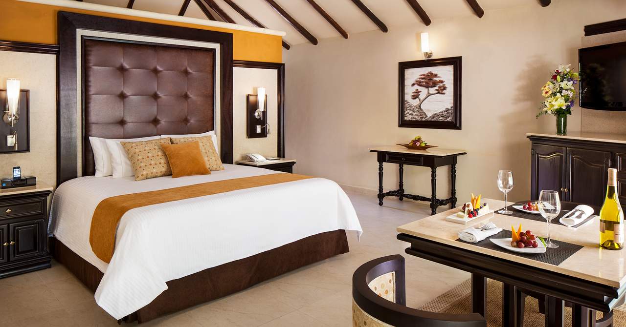 El Dorado Casitas Royale by Karisma