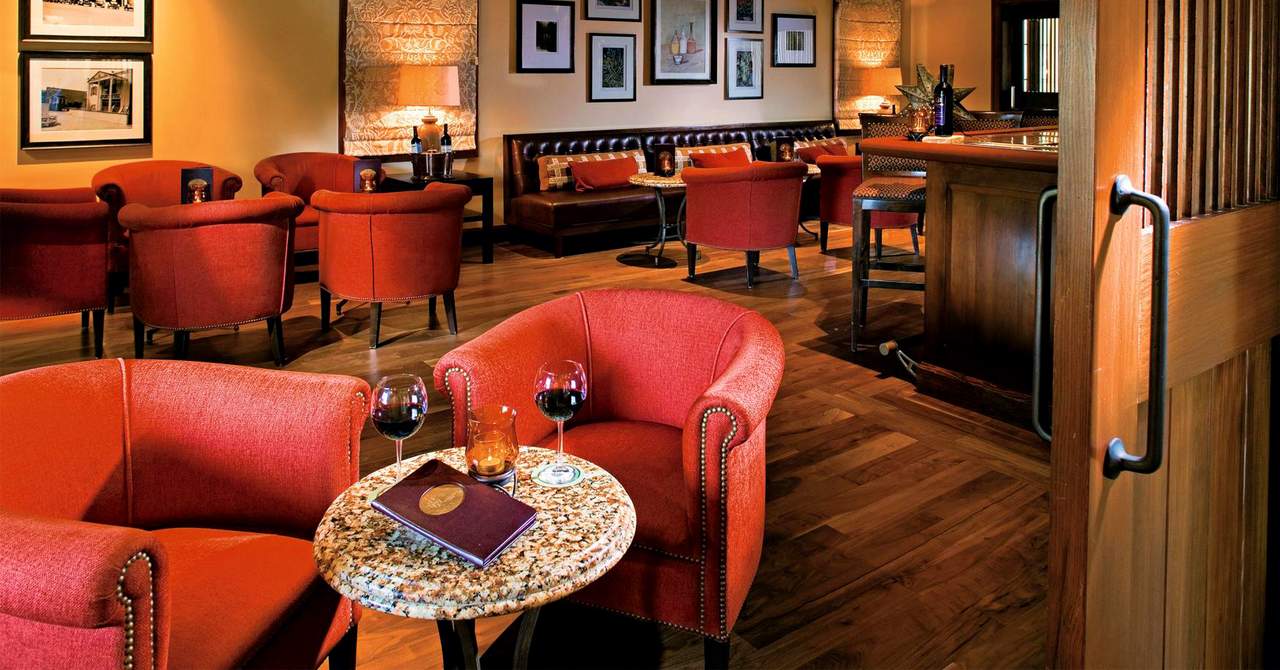 Estancia La Jolla Hotel & Spa