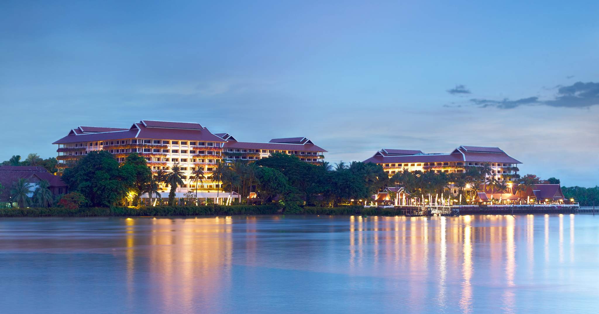 Anantara Bangkok Riverside Resort & Spa