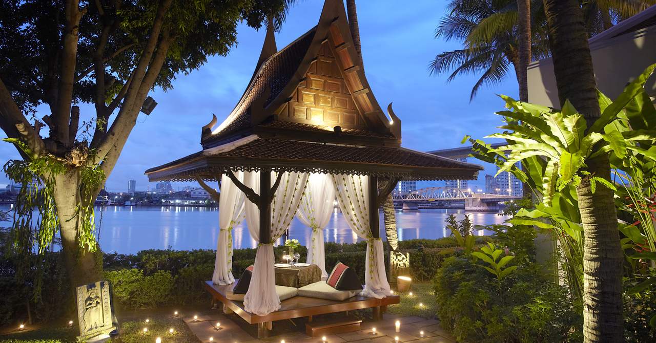 Anantara Bangkok Riverside Resort & Spa