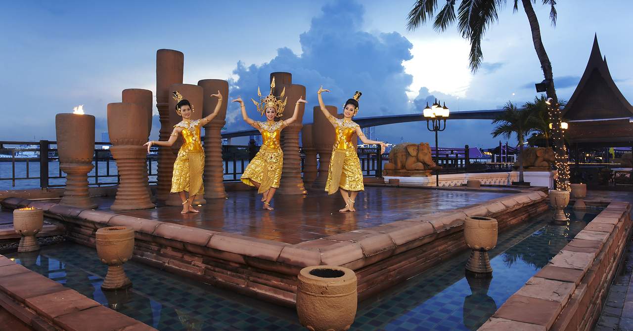 Anantara Bangkok Riverside Resort & Spa