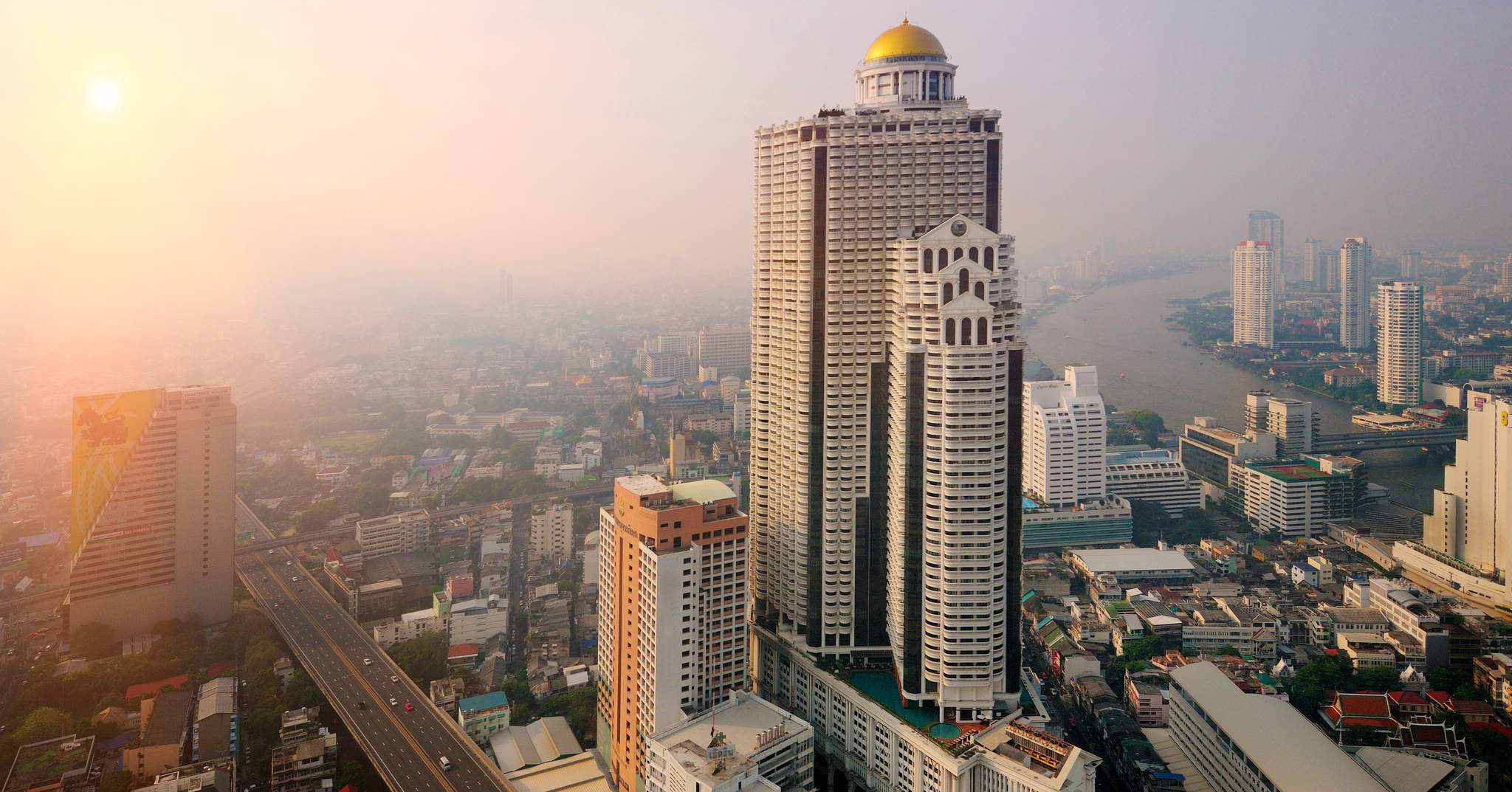 lebua at State Tower