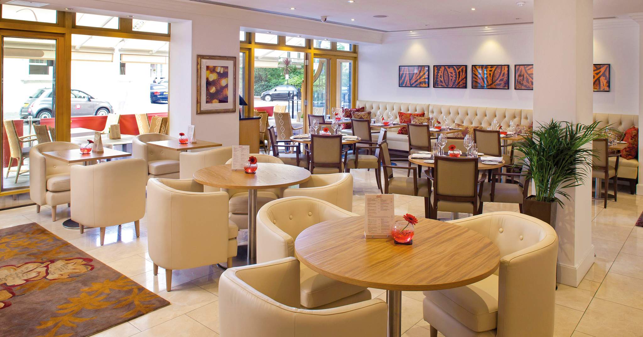 Jumeirah Lowndes Hotel