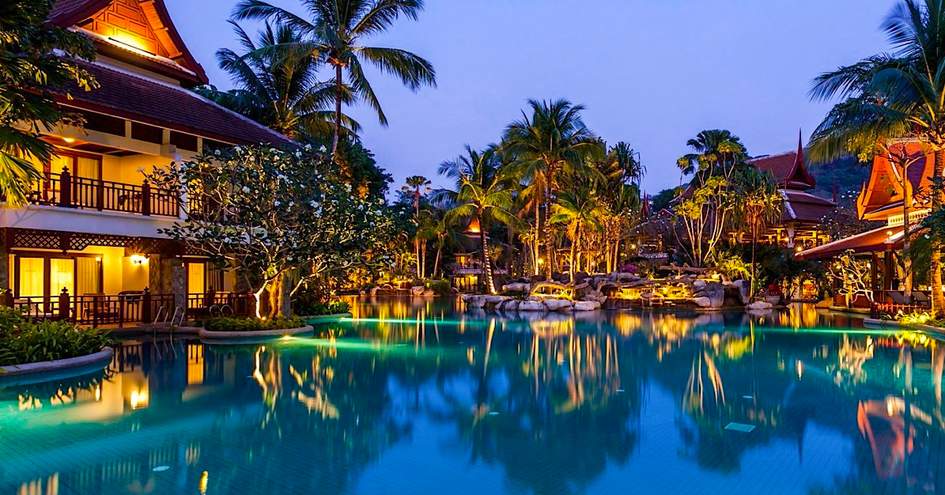 Thavorn Beach Village & Spa